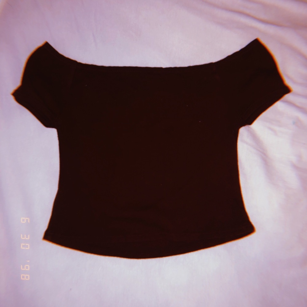 Brandy Melville Off The Shoulder Crop Top